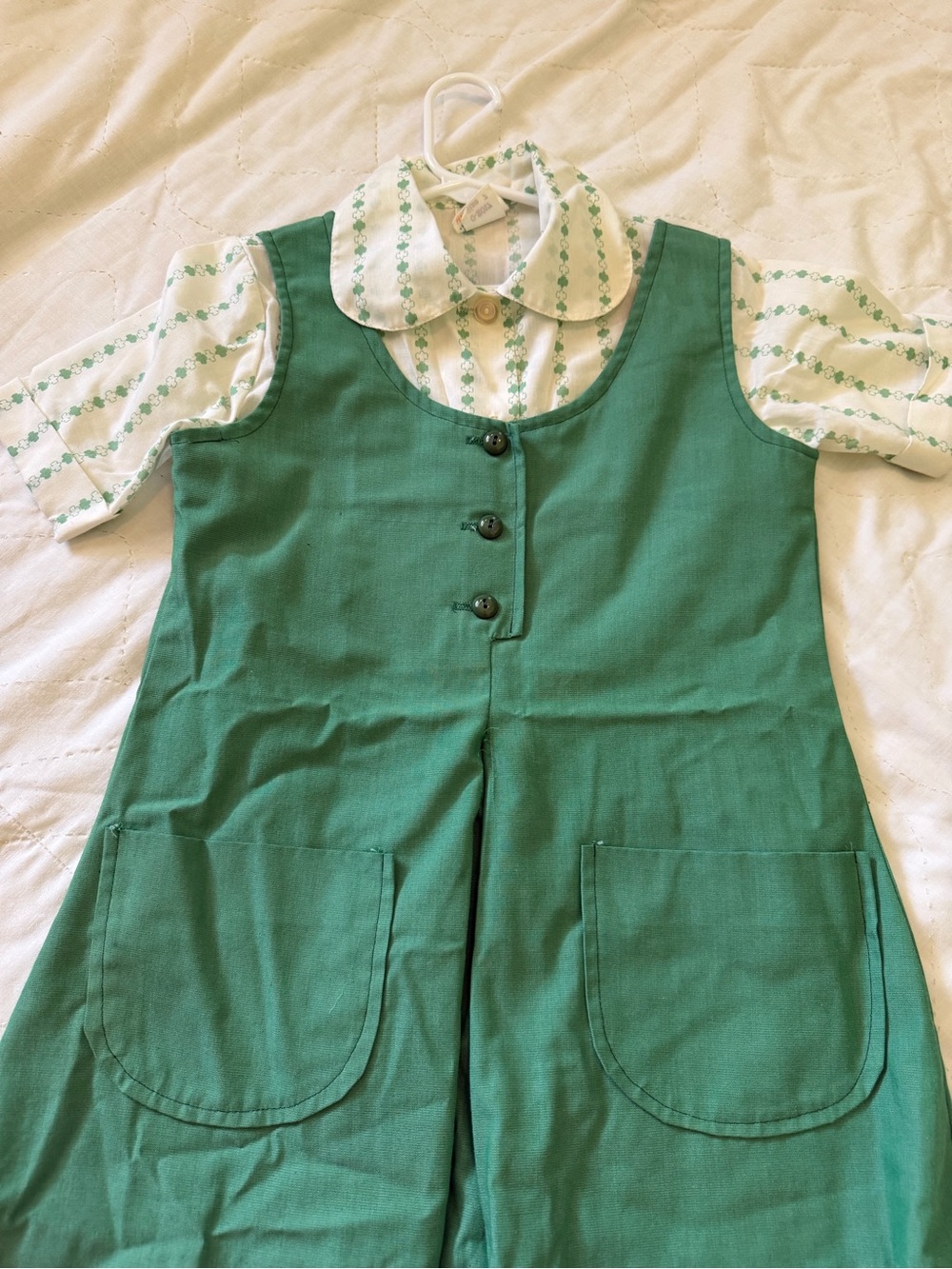 Kids Green Matching Set with Patterned White Blouse